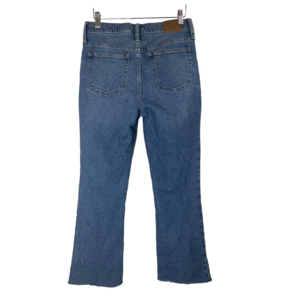 J.CREW - 9" Demi-boot crop Raw Hem Jeans Size 26 - Picture 2 of 8